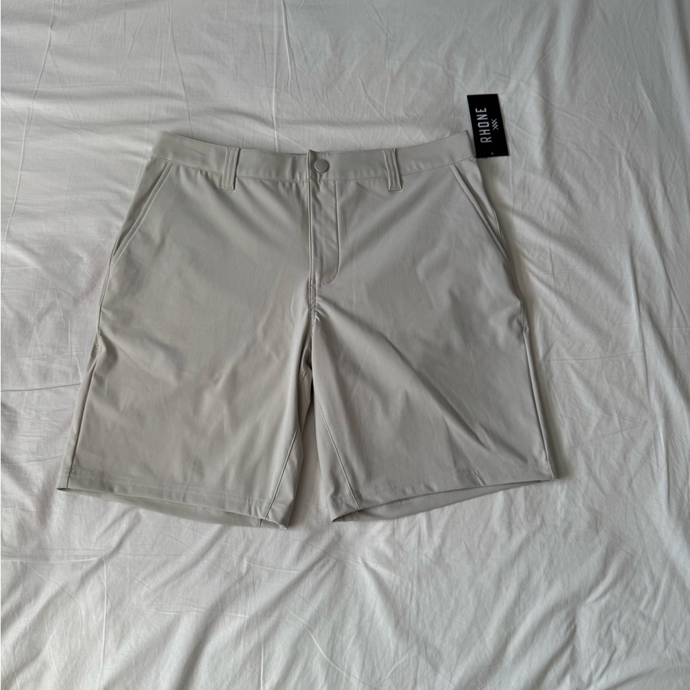 Rhône Commuter Shorts 9” Inseam Stone Flex-Knit Stretch Classic Fit Men’s 32 NWT
